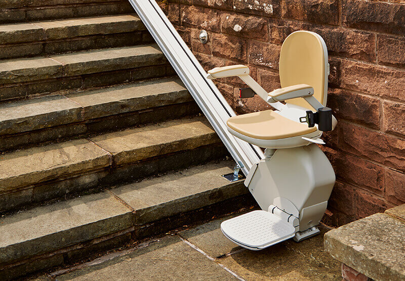 Acorn outdoor stairlift photo